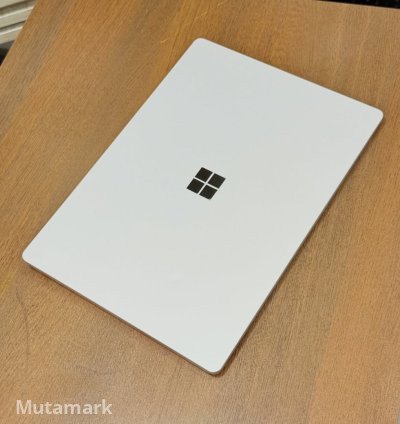 Microsoft Surface Laptop 3 – Core i5, Touchscreen, 8GB RAM, 256GB SSD